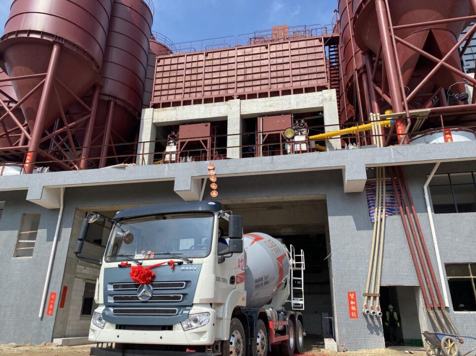 放心砼、粵構(gòu)造，第一車混凝土“新鮮出爐”